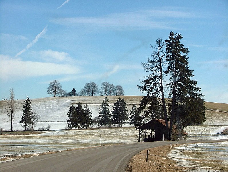 File:Nach Huttenwang - panoramio.jpg