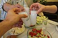 A toast with rakı