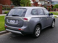 Mitsubishi Outlander ES (2014 update)