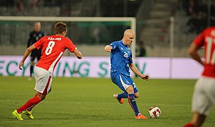 2014-05-30 Austria - Iceland football match, Emil Hallfreðsson 0496.jpg