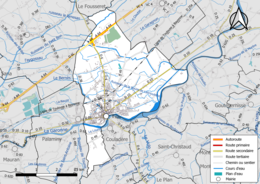 Carte en couleur présentant le réseau hydrographique de la commune