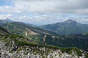 水晶岳より笠ヶ岳とともに