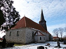 Iven Kirche Ostgiebel Nordseite.JPG