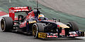 Jean-Eric Vergne pilotando a STR8 durante os testes em Catalunha.