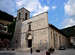 Kostel svatého Petra a Pavla (La chiesa dei Santi Pietro e Paolo a Pescasseroli)