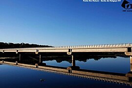 ponte sobre o Rio Mutum em Barão de Melgaço.