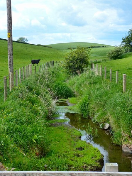 File:Corra Lane - geograph.org.uk - 2981268.jpg