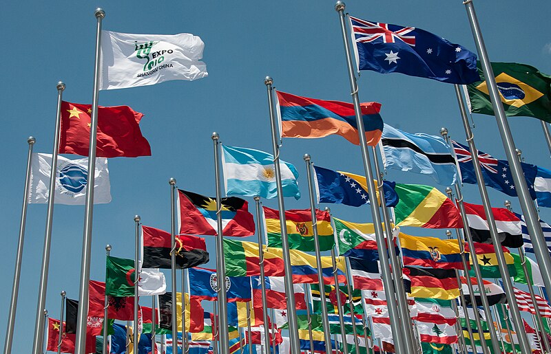 File:Expo-Flags.jpg