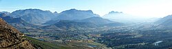 Franschhoek en die Bergriviervallei vanaf Franschhoekpas gesien