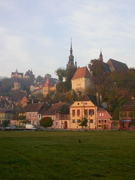 File:Sighisoara Centrul istoric (9).JPG