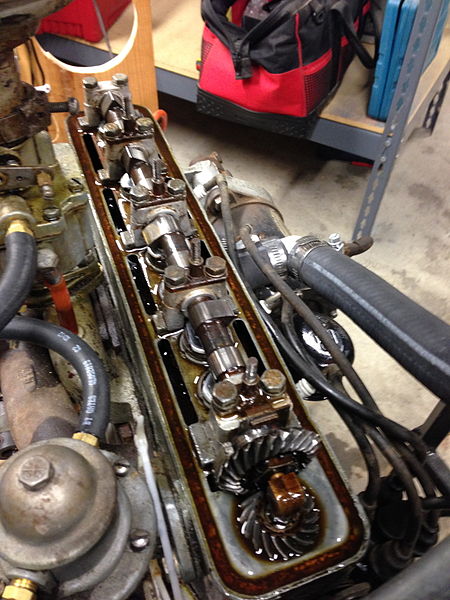 File:1948 Crosley COBRA engine OHC.jpg