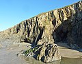 Plomodiern : falaise et grottes entre la plage de Lestrevet et celle de Pors ar Vag 2.