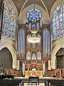 The altar and organ