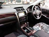 Interior (Japan; facelift)