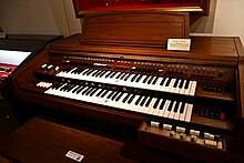 Yamaha Electone E-3.