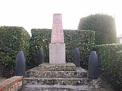 Monument aux morts Brestot.JPG