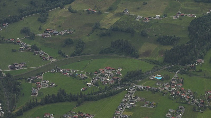 File:Blick auf Brazer Bogen.jpg