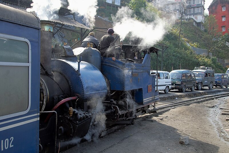 File:Darjeeling, India, Train of Darjeeling Himalayan Railway.jpg