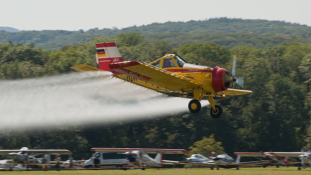 Interflug PZL-Okecie 106AR/2M Kruk.