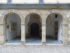 Porche de l'église.