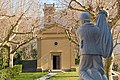 Kirche von Sant’Anna mit Kriegerdenkmal des Ersten Weltkrieges