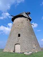 À titre de comparaison : le moulin à vent de Melenci.