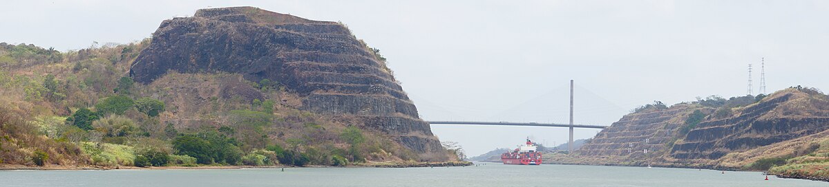 Gold Hill on the left and Contractor Hill on the right, this is the site of the highest elevation of the Panama Canal construction.