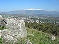 Panorama di Kiryat Shoma. Sullo sfondo il monte Hermon.