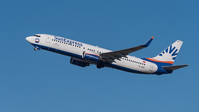 SunExpress Boeing 737-86J (reg. TC-SNV, msn 28072/147) at Munich Airport (IATA: MUC; ICAO: EDDM).