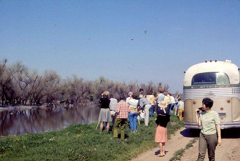 File:Audubon birdwatching trip, Grasslands, March 1965 (3) (26857478255).jpg