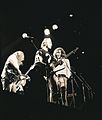 CSNY in augustus 1974 met Nash rechts naast Stills.