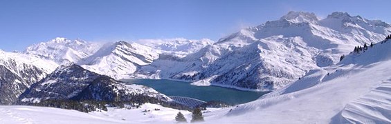 Lac de Roselend depuis le col du pré, en 2008.