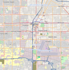 Mapa konturowa Las Vegas, blisko centrum u góry znajduje się punkt z opisem „Fashion Show Mall”