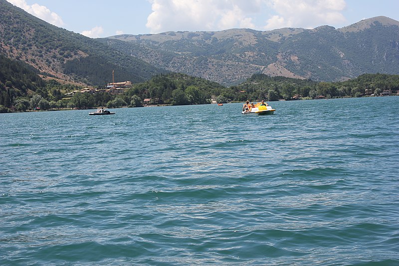 File:Lake of Scanno in 2018.20.jpg