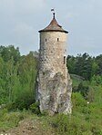 Bergfriedartiger romanischer Wartturm Steinerner Beutel der Burgruine Waischenfeld