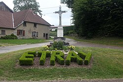 Skyline of Étray