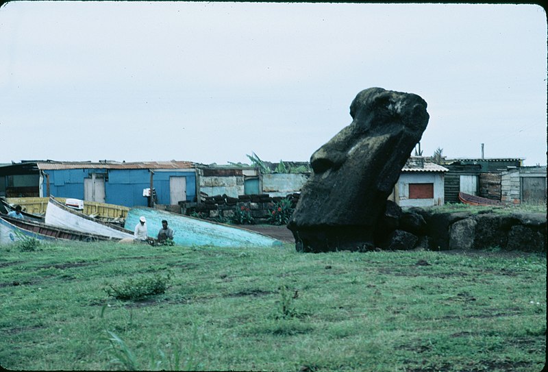 File:Easter Island (27637377113).jpg