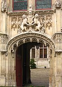 Hôtel de Bourgtheroulde,[13]​ comienzos del siglo XVI, Rouen.