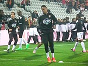 Photographie de Rachid Alioui, joueur du Stade lavallois, en octobre 2015 lors d'un match à Lens.