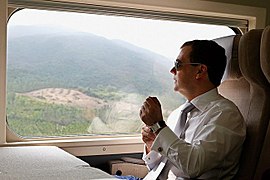 Dans le train à grande vitesse menant à Bo'ao