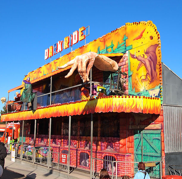 File:Suomen Tivoli - Dark Ride.jpg