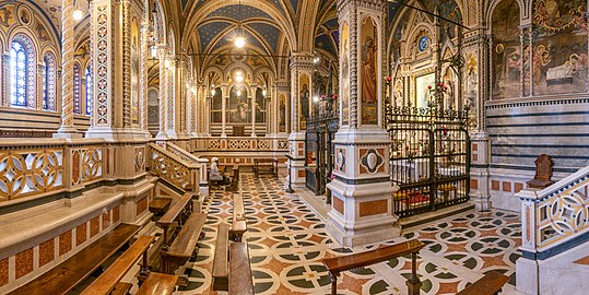 Intérieur de l'église Santuario della Madonna delle Grazie (Brescia) (it). Juin 2019.