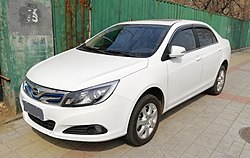 BYD e5 300 (2016–2018)