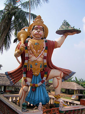 Estatua de Jánuman en Haladiagada, en Kendrapada (Estado de Orisa, India).