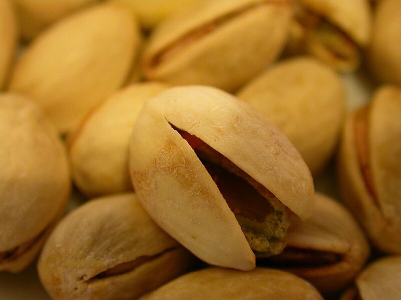 File:Pistachios.jpg