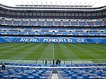 Santiago Bernabéu-stadion (vänster) var värd för sitt första El Clásico år 1948, Camp Nou (höger) tio år senare.