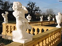 Langkan di Schloss Veitshöchheim dekat Würzburg, Jerman