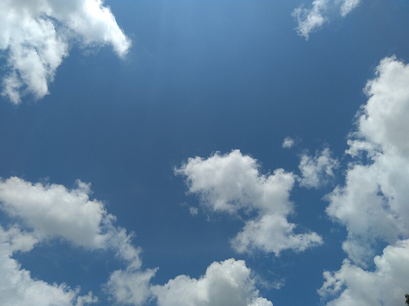 File:Clouds in sky 2.jpg