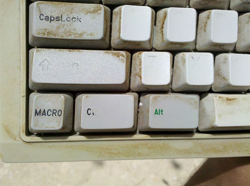 File:Macro key, BTC-53 series keyboard.JPG