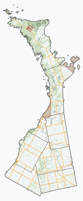 Map showing the location of Inverhuron Provincial Park